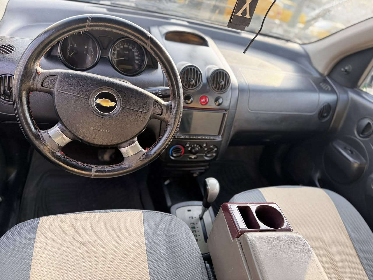 افيو هاش باك سعره 54 وبيه مجال سياره نضيفه بمعنى الكلمه نقطة امياس مبيه ***********
