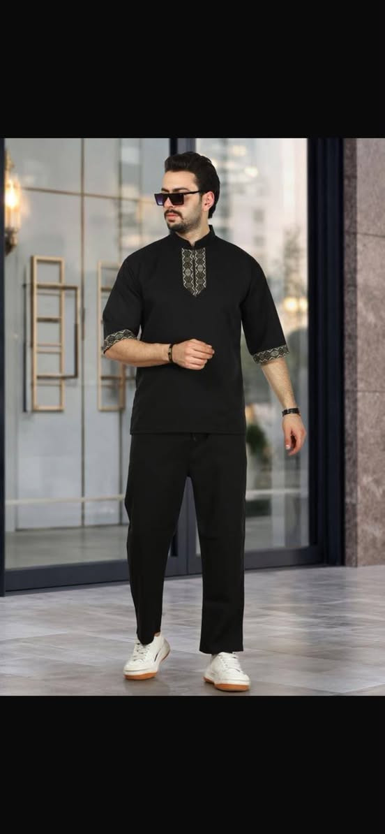 السلام عليكم
محل حيدر الغزي للزي العربي.. العنوان ناصريه شارع محطه القطار مقابل محل احمد اللمعي للسيارات.. ومجاور مدرسه الياسمين الاهليه..
يتوفر لدينا دشاشه كويتي مستعمل
ويتوفر لدينا دشداشه جديد موديلات مختلفه.. كما يتوفر لدينا دشداشه لون اسود وتراك شور اسود..
التواصل على الرقم ***********
و اسيا ***********
