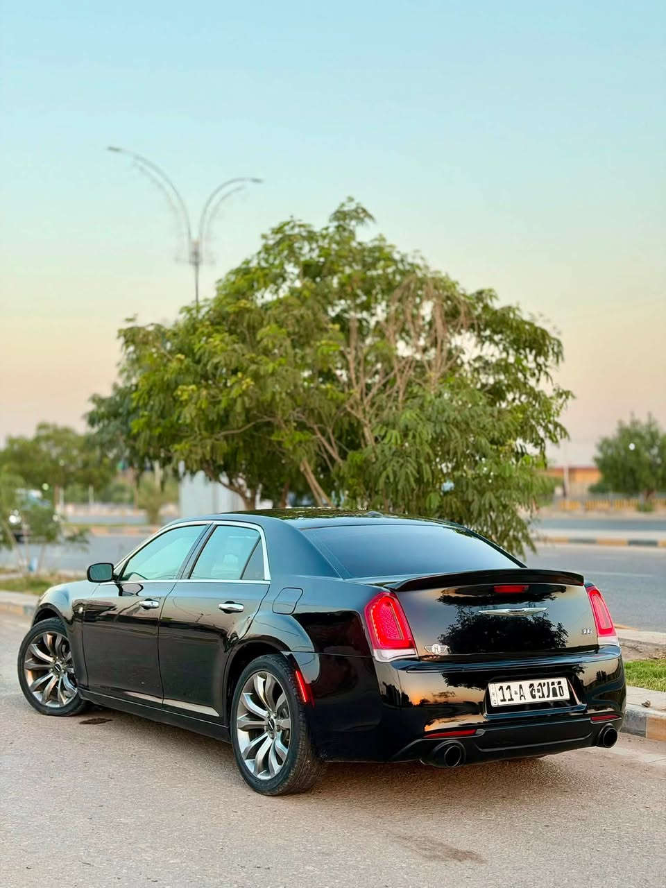 السلام عليكم
للبيع c300 موديل 2013 اصل رقم بغداد الدولي بااسمي 
سنويه وهزه جدد 
حادثها جاملغ وبنيد بدون داخل ايرباك طاك وراجع سستم كامل  وبيها صبغ بالدور الجاملغ الخلفي اثر شخط بسيط على كد الدور فقط والباقي مكفول من الصبغ 
مواصفات السياره :- 
شاشه جبيره + كامره 
كير طياره 8 نمر 
كشنات جلد + ثنين كهرباء 
ويل كب كروم حجم 20 
تدفئه كشنات 
كشاف امامي 
بصمه + بصمه ابواب 
ماشيه 185 الف حقيقي 
السياره جاهزه للاخير كير مكينه حداديه 
تبريد تخم تاير اكسل اي نقص مابيها 
مكان السياره/ حله شارع 60 
#السعر 155 وبيها مجال 
للاستفسار *********** 
واتساب ***********
