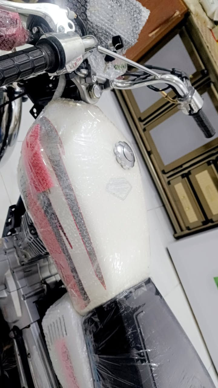 السلام عليكم تايكر موديل 2022طالعه بل 24 دراجه جديده وحلوه شوفت عينك باب اول مكينه 150 غطاس دراجه جديده وحلوه بل جيس اوراق مال وكيل 5 اوراق الشراري يتصل مكاني حله شاوي يم فلكت غرفت التجاره السعر مال بيع 525 نهايته وهذا رقمي للتواصل ***********
