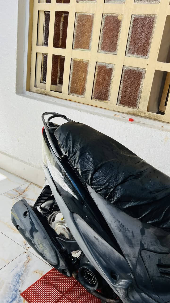 السلام عليكم خواتي دراجه ماكس قجمه للبيع دراجه كفالفه مكينه مامفتوحا تجي تفحص وين ماتريد. 
700بيه مجال

رقمي ***********
