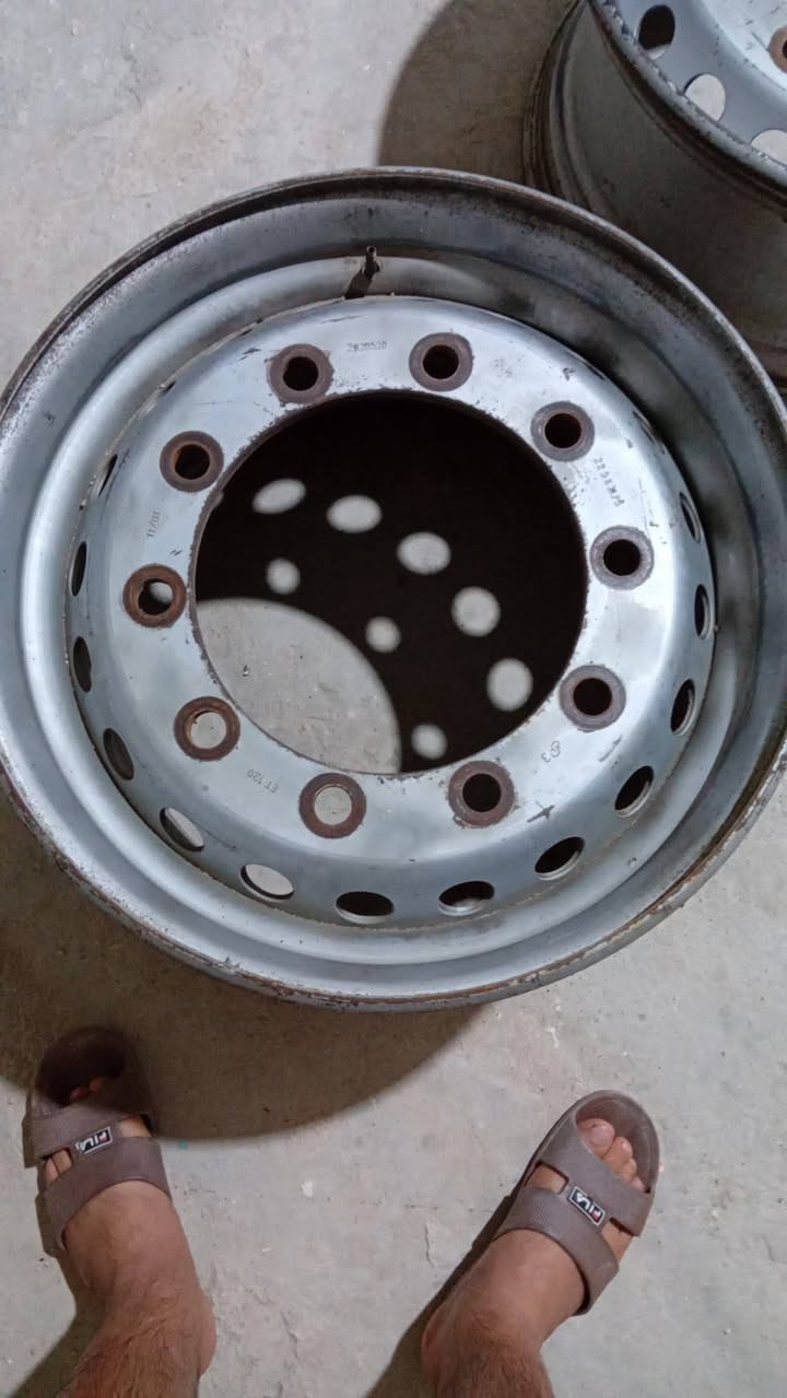 زوجين ويل حرفش دسك استيرن حديث ٣ اخوات واحد بصمه


**إذا كنت صاحب هذا الإعلان وتريد حذفه لأي سبب، رجاءا أرسل رسالة إلى الدعم الفني**