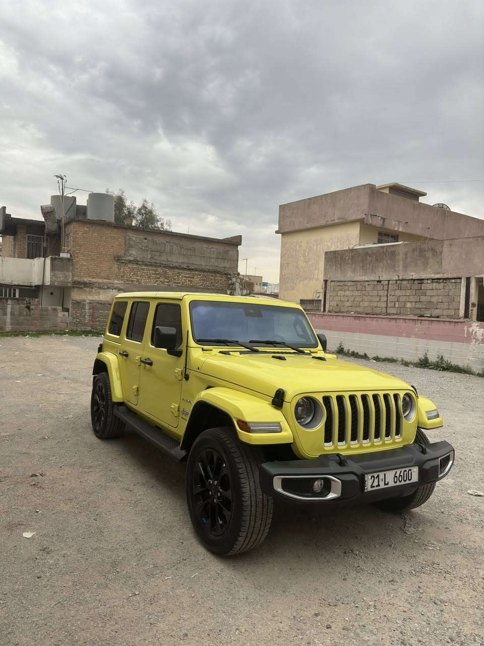jeep wrangler sahara 4*E plugin hybrid
مۆدێل ٢٠٢٣

38,000mile ڕۆشتووە

کوشن جلد و هیتەر 

سوکان هیتەر

ڕاداری ئاوێنە 

ئۆتۆ ستۆپ

ئەداپتڤ کروس کۆنترۆڵ

یەک چەمەلەغی دوای بۆیاخە ێناو بێ ئێرباگ

نرخی ٢٨٣ وەرەقە
***********
