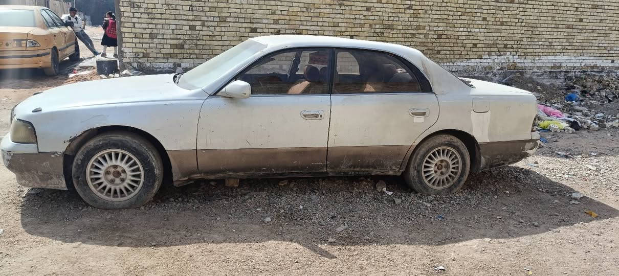 متروكه باسمي شغاله وتمشي السعر 25وبيهه مجال ***********
