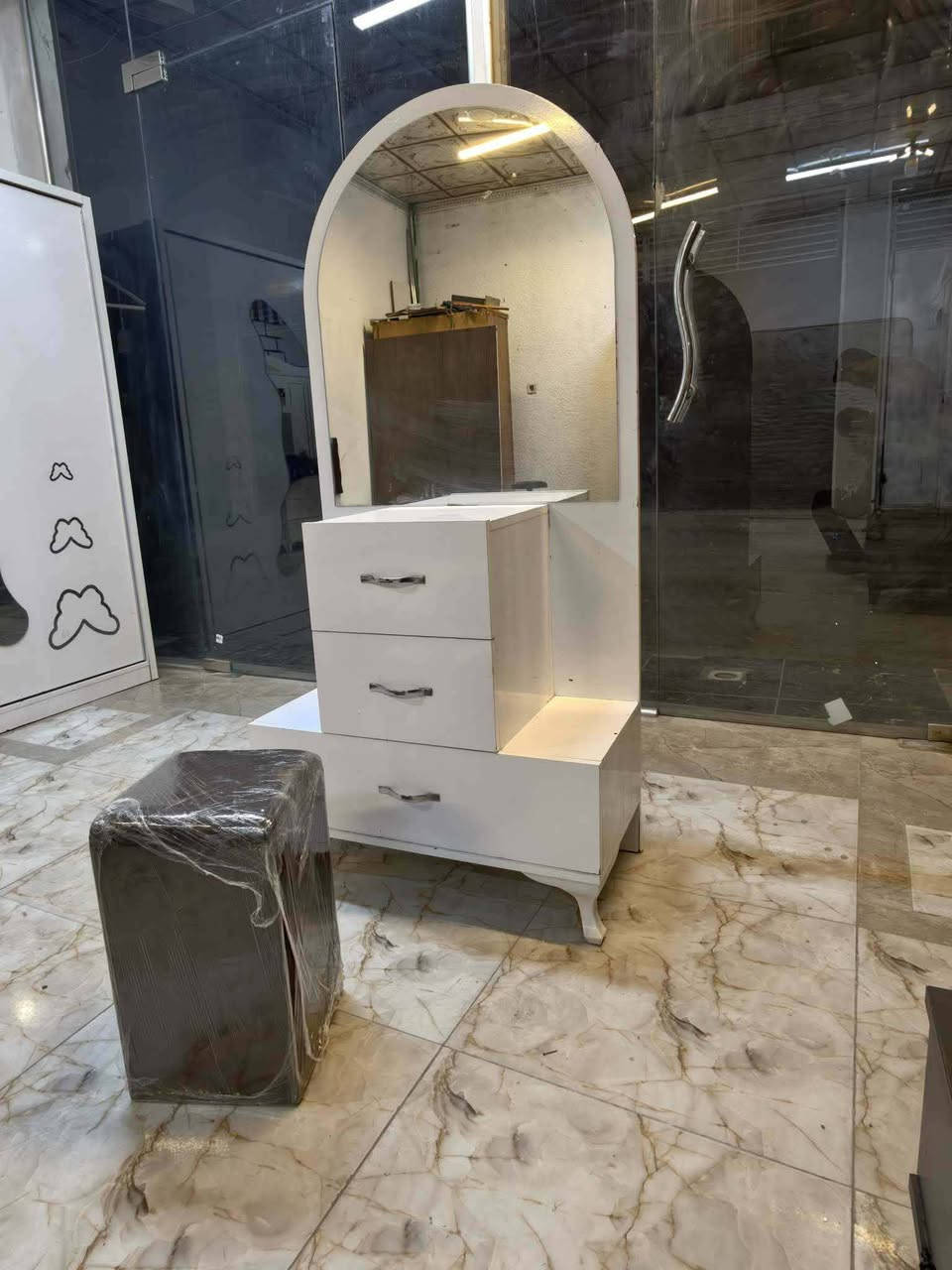 غرفة 🇹🇷تركي
 6قطع 
+طابورية هدية  
نضام سلايت 
نضافة 90💯
سعر 500 وبيه مجال

واصلة شد ونقل داخل بغداد مجاني اطراف بغداد اضافة ٢٥ يوجد توصيل محافضات + تصعيد الغرف 💵وليس مجاني


**إذا كنت صاحب هذا الإعلان وتريد حذفه لأي سبب، رجاءا أرسل رسالة إلى الدعم الفني**