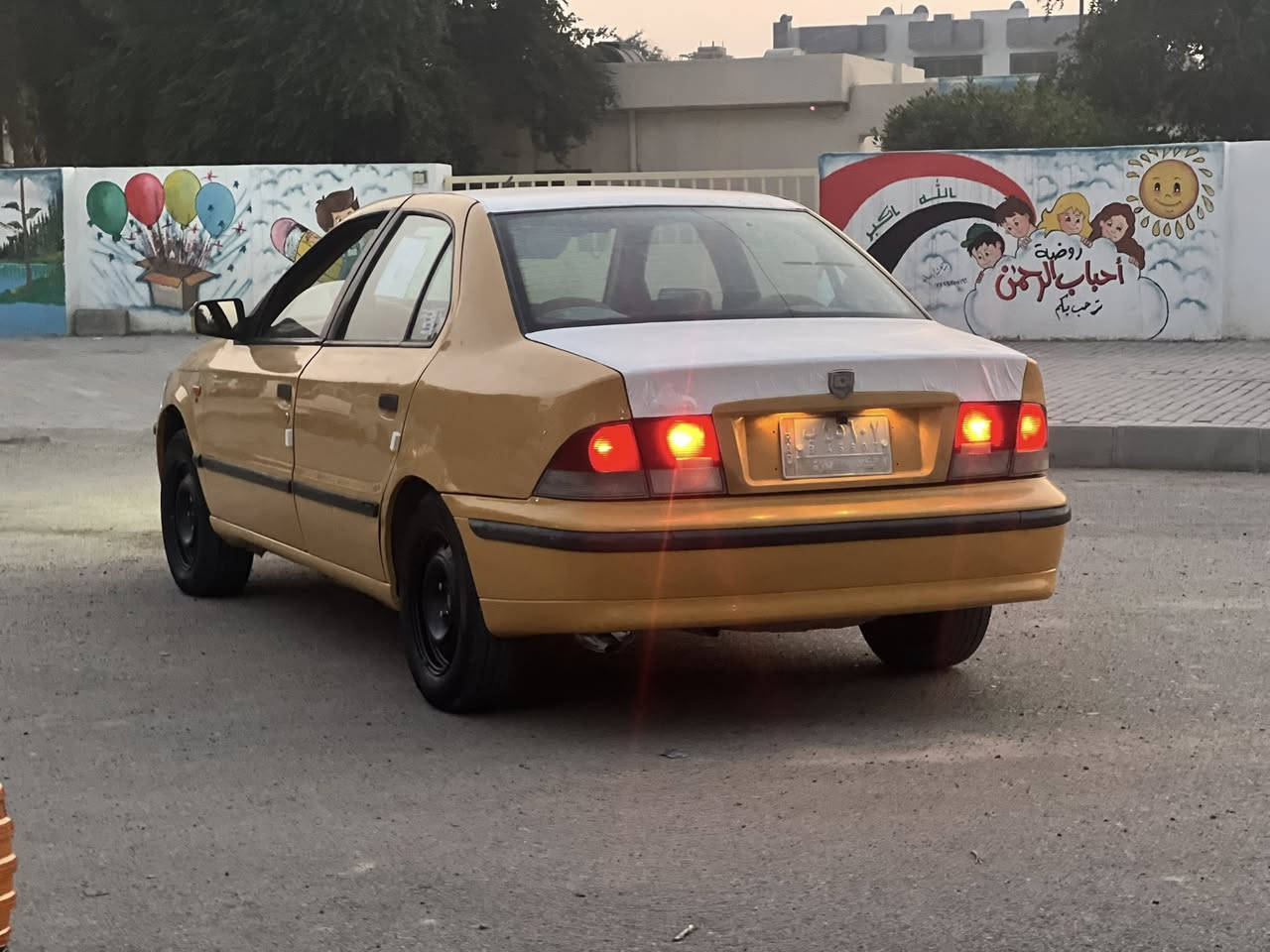 سمند 2011
السياره بدون صبغ فقط بارد بجاملغ الخلفي حته الدوس والهلالات بلاديه ما معمرات
كير محرك تبريد تدفئه صدر تخم تاير كهربائية كلهن جدد
السنويه 28
هيئه مصفره
مكان السياره زيونه الغدير
السعر 34
***********
