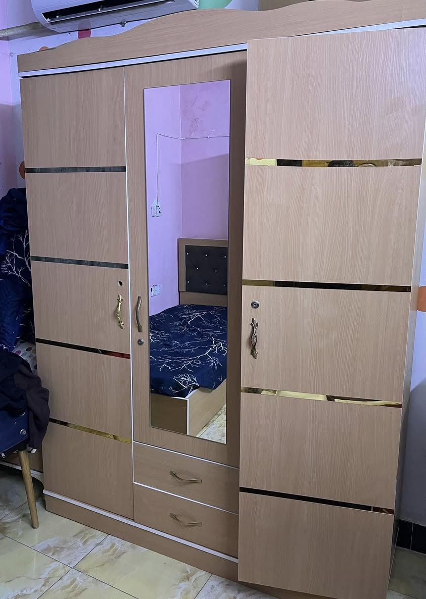 السلام عليكم غرفة مستعمله للبيع السعر 90 بدون نقل او شد مكاني كرادة 42


**إذا كنت صاحب هذا الإعلان وتريد حذفه لأي سبب، رجاءا أرسل رسالة إلى الدعم الفني**