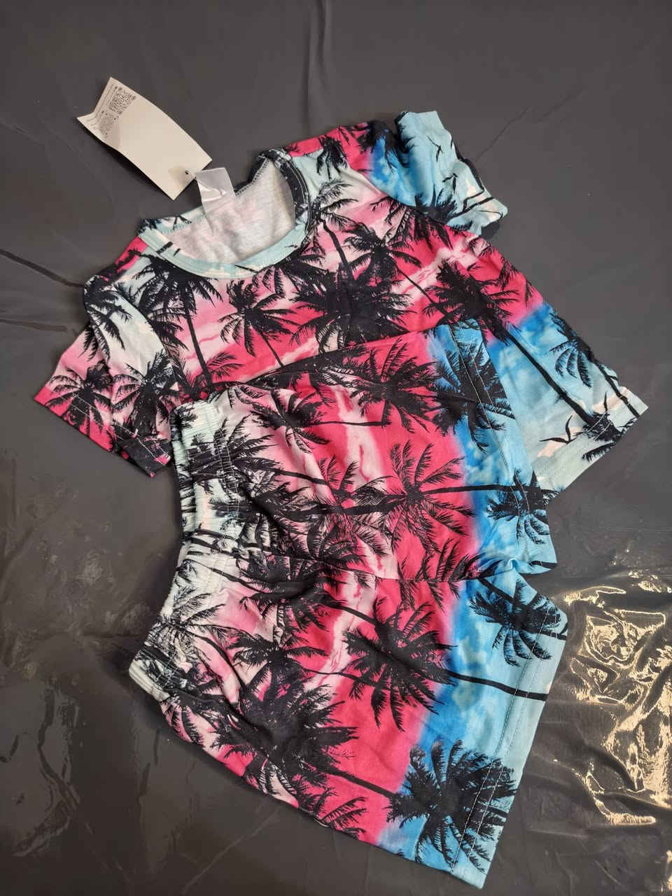 مرحبا بنات عندي تراكات لوفيتو وشي ان وبات بات يفيدنج جملة تقريبن١٢٥تراك كله قطعتين الشراية رقمي وتساب ***********
