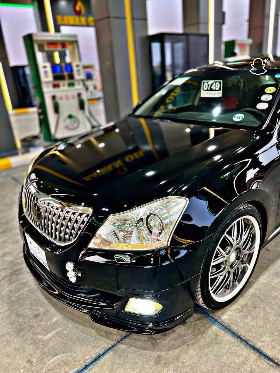 سلاوی  خوا لەهە موو لایە
ماجیستا ساق ساق تاقانەی شار🇭🇺
فول فول مواسەفات سلایت  جلدوو هیتەر
دەرگای شەفت سەماعەی سەر کوشنەکانی 
ئاوینەئیشارە  شەفتوو کارەبا  ٣ پەردە سەلاجە ٤ کوشن کارەباو هیتەر کامیرەو حاسەو رادار ١٢ سەماعە  گەر مواسەفات بژمیرم تەواو نابیت ٤ ویلوو تایەی لوک ئە یبی ئیس مەزبوت
گیرو مەکینە بە شەرت سونەرم داناوە تەقەو رەقە بە شەرت زەربە و لیدرانی نیە  کامل سپورتوو جوانکاری سعری ٧٩ گلاو معامەلە  سعری پیشتری ٩٥ گلا بوە  
تیبینی ایستا ویلی ویلدەکە ی لە ژیرە شوین کەلار  ***********
