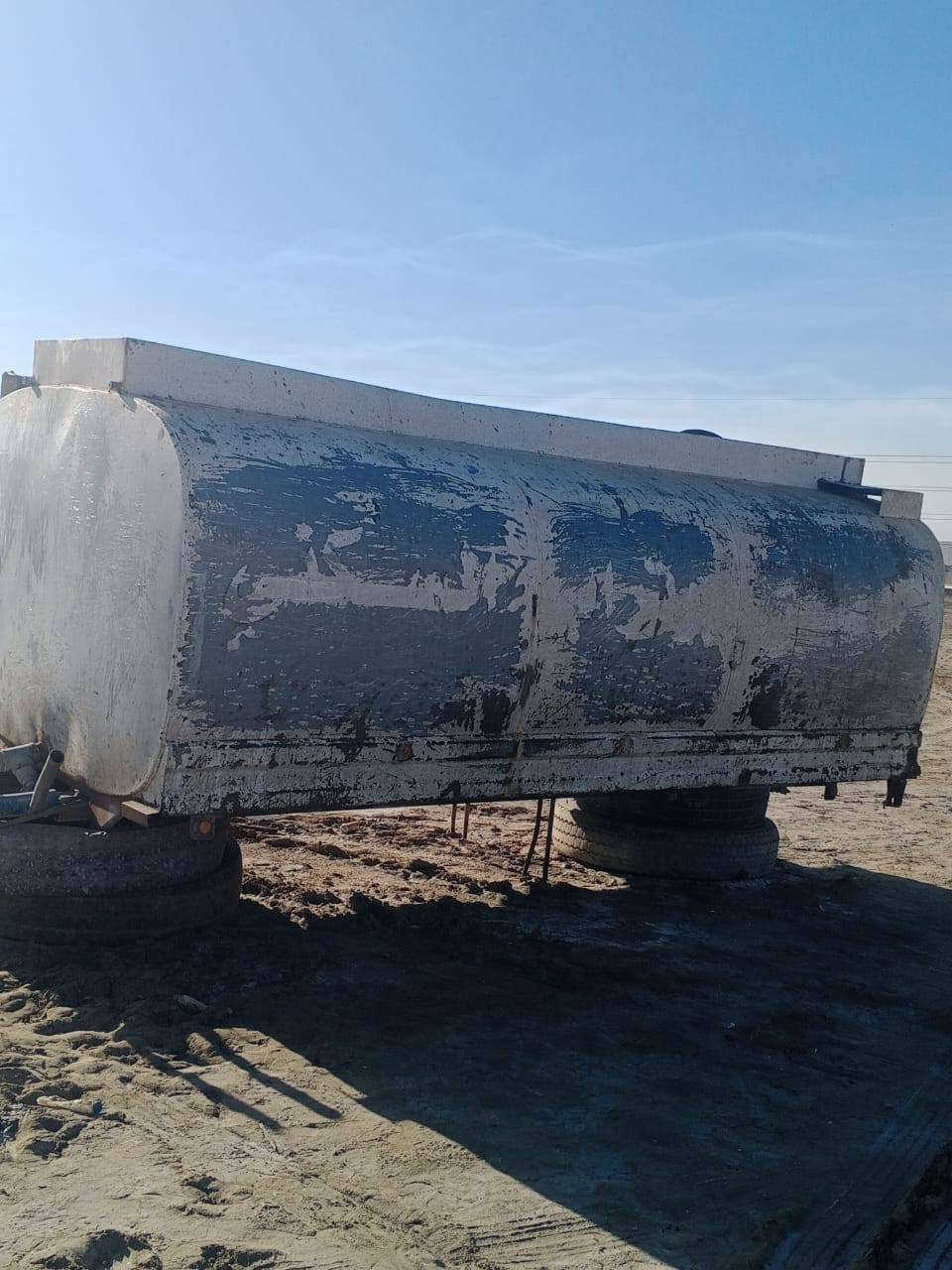 تانكي مقلون للبيع ***********
