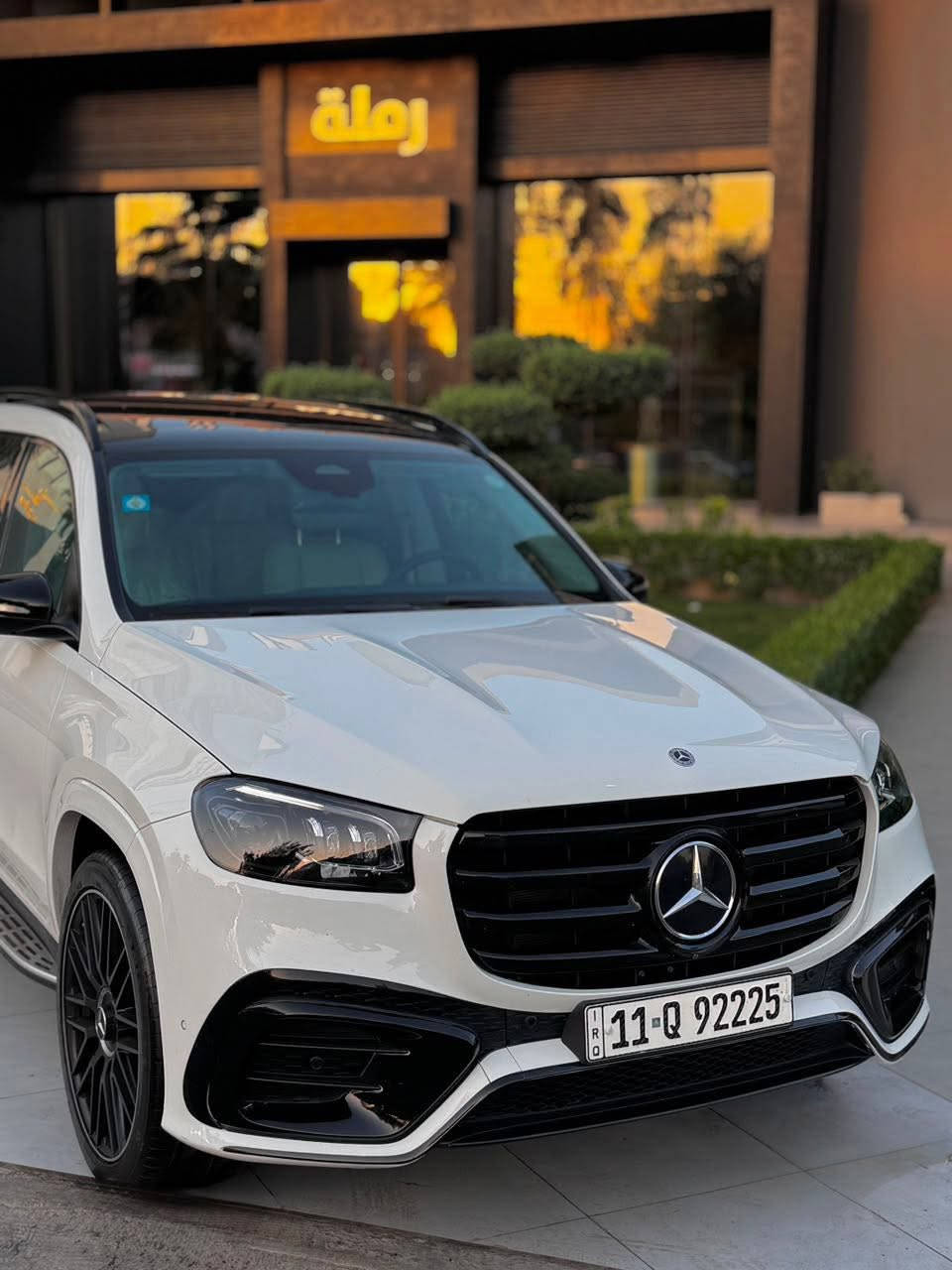 للبيع او المراوس 

Mercedes-Benz GLS 450-- 2024 

‼️طلب الســعــر من التعليق - والــرد تلقائي📮

خليجية وكالة MEC يعني نفس BCM بس فرع بغداد  
كل صيانتها بلشركة وبعدهه بلضمان 
مرسيدس بنز  GLS 450 موديل 2024
  –  بغداد –  الدورة او المنصور 
السياره باسمي تحويل ثاني يوم  
السياره بصمتين 
•   🛣️  المسافة المقطوعة   - 25 الف كلم 
 
مغلفة ppf بلكامل + درج جام + تغليف الداخل
✅ المواصفات :

📅 الموديل: 2024
🎨 اللون: ابيض
🌍 وارد خليجي 
⭐ الحالة: جيدة جداً
⚙️ محرك 6 سلندر تيربو
🔧 كير أوتوماتيك
🛞 دفع رباعي AWD
💿 ويل 22 إنش+
💎 المواصفات:
•فتحة بانوراما 
• شاشة  متصلة لمس كبيرة
• بلوتوث
•رادار ٣٦٠ 
•كافة انظمة الامان والقيادة 
‏• Apple CarPlay
• Android Auto
•كير تعليك 
•تدفئة ستيرن 
• كاميرا خلفية + كامرة امامية + 360 درجه 
• حساسات أمامية وخلفية
• مقاعد جلد ابيض ملكي 
• بصمة وتشغيل ذكي
• شاشة عدادات رقمية
• مثبت سرعة
• إضاءة LED
• مكيف متعدد المناطق
•بردات كهرباء 
•كير ديبترون رياضي 
•كشنات خلفية كهرباء
•كسنات تدفئة تبريد + مساج 
•دشبول ٧٢ لون 
•5 انظمة  قيادة 
•ماوس تاچ
•نظام ملاحة ومواقع مرتبط ب الاقمار بدون انترنيت
.

رقم صاحب السيارة 
***********
.
‼️طلب الســعــر من التعليق - والــرد تلقائي📮
