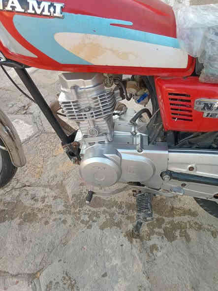 سلام عليكم دراجه للبيع اوراق موديل ١٢ دراجه نضيفه محرك موديل ٢٠٢٤ مامفتوح للبيع السعر ٨٥٠ وبيها مجال الاستفسار ***********
