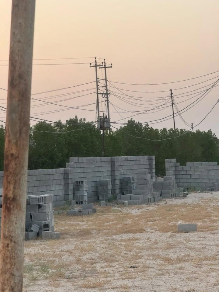 سلام عليكم قطع زراعي عقد كدام سيطرت البحريه بنزلت سنتر در السلطان سعر ل٢٠٠متر ب ٧وقصاد ب٩مقدمه مليونين شهر ٤٠٠ وبدون مقدمه ١٠شهر ٥٠٠.   ***********
