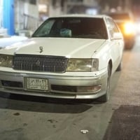 راس الثور • تويوتا • كراون • VVT • سيارة • شاشة • كاميرا خلفية