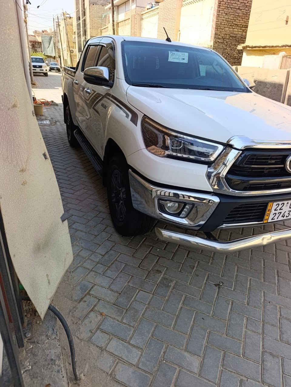 هايلوكس 2021 ماشيه 80 الف كفالة SAS بيها كتاب تضليل سعر 277$ وبيها شي بسيط ***********
