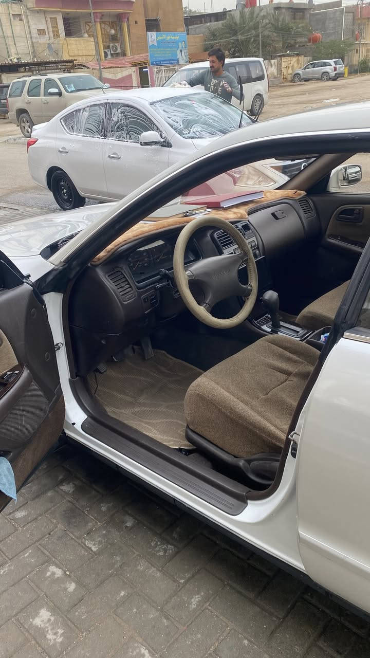 السلام عليكم شيزر نفخ للبيع فقط بيهه مدكر خلفي تبديل سياره متعوب عليهه ضفيره جديده من دعاميه الى الدعاميه سياره بسمي سنويه 2030السعر 75وبيهه مجال التواصل عل الرقم ***********بدي جديد غرفه جديده بيع مستعجل
