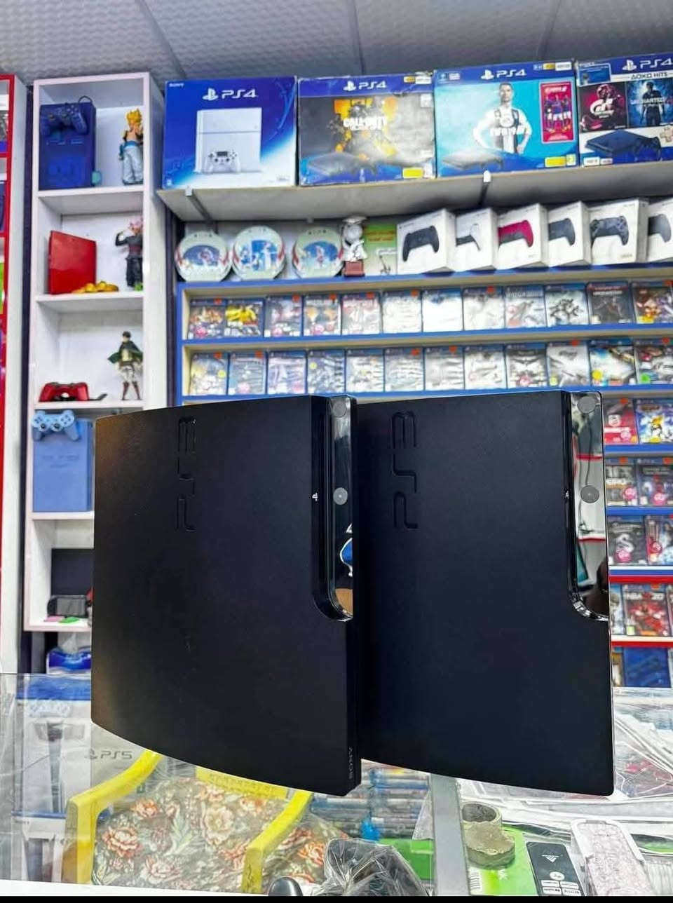 بلي سيشن بكل الأنواع   

بلي ستيشن 4 فات مهكر 
نظام. 9.00 و11.00
نظيف. و ما مفتوح و كامل الملحقات و يدة وحدة تجاري
السعر : ٢٥٠ الف دينار 
مع كافة الألعاب حسب الطلب 

موجود بلي ستيشن 4 سلم مهكر 
بنظام ٩ 
و ايضا نظام ١١ 
حجم الهارد ٥٠٠ گيگا بايت 
كامل الملحقات 
يدة وحدة تجاري
السعر : ٣٣٠ الف دينار
مع كافة الألعاب حسب الطلب 

اما السلم واحد تيرا مهكر 
السعر: ٣٦٠   الف دينار 

بلي ستيشن 4 سلم اونلاين 
هارد : 500 گيگا بايت
يدة وحدة و بطارية اصلي كامل الملحقات ما مفتوح 
السعر : ٢٣٥ الف دينار 

اما السلم واحد تيرا اونلاين 
السعر : ٢٦٥ الف دينار 

بلي ستيشن 3 فات 
كامل الملحقات و  نضيف 
السعر : ٨٥ الف دينار 

بلي ستيشن ٢ 
كامل الملحقات و نظيف 
السعر : ٥٠ الف 

سعر التوصيل لكل المحافظات 5 ألاف دينار 

لتواصل 
تليگرام : moe203257@
واتساب : ***********
او الاتصال على نفس الرقم أعلاه 
او المراسلة على الخاص مال الصفحة
