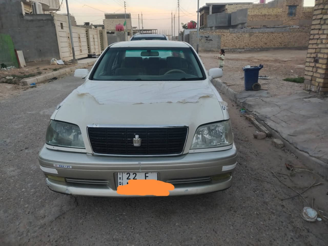 السلام عليكم للبيع ملكه  ( ادوات) 2002 كصتين  سياره جاهزه كهربائيات شغاله تبريد ثلج 🥶
 تخم تاير جديد  حداديه  محرك كير مكفولات شرط بيها محرك ففتي كارتون  ***********للاستفسار سعرها 30 وبيها مجال للشراي سياره نضيفه
