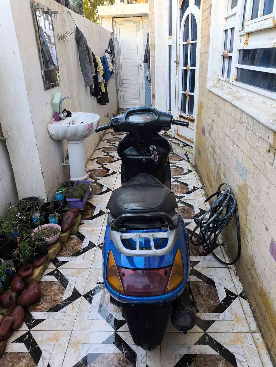 سلام عليكم سبيسي ياباني للبيع السعر 450قفل مكاني كوت خاجية شراي يتصل على الرقم ***********
