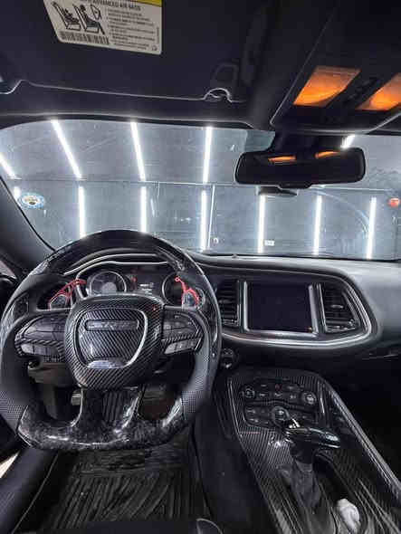 سلام عليكم اخوتي 
صلو على محمد وال محمد 🙏
الحلوة للبيع 😈
جالنجر 2018 sxt plus💪
سيارة وارد امريكي حادثها جاملغ امامي سايق
وبيها قطعتين كلير يعني ثلث قطع من امريكا 
ميحتاج نذكر بلمواصفات بلاص معروفه 
عليها اضافات دركة RPM 
شوته رياضيه من شركةAFE power 
وياله تو سايز امامي  275 خلفي 315 
سياره شلعتها ماشاءالله تاخذه ربع متصرف عليها 
استعمال شخصي مشايف لا درفت ولا سباق 
بلعافيه على الياخذها ❤️
واسف على اطاله بس من كد ماحلوه  مينعد وصفها  ❤️
تواصل موجود ع فيس ورقم 
***********
