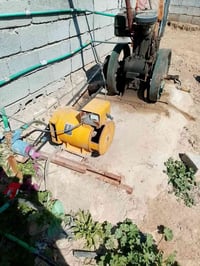 يوجد لستر البيع 8حصان دينمو 7 ونص السعر 700 وبي مجال 07815797216