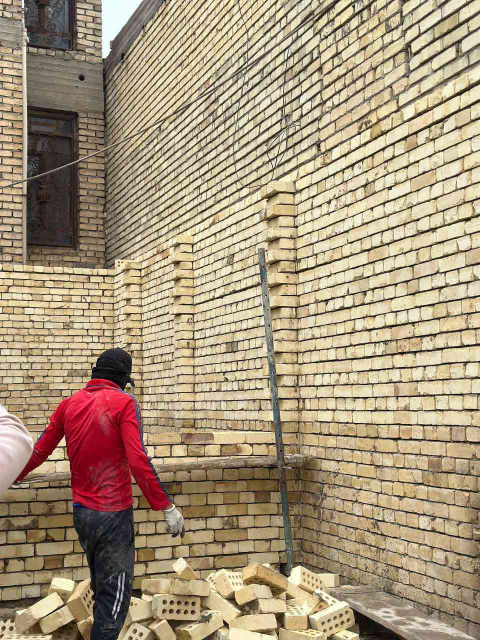 خلفت بناء شغل درجة اولى شغل مصاطر وكبان وشاهول شغلي بغداد فقط نشتغل قطعي وعل دبل للسفسار ***********
