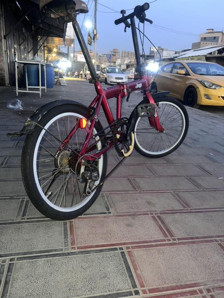 سلام عليكم بايسكل حجم عشرين النوع جيب بايسكل يطبك مال باله جديد رقم الهاتف:*********** السعر خاص
