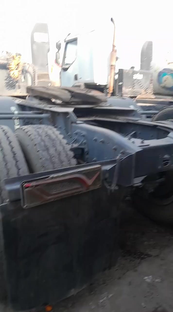 السلام عليكم رينو ٢٠٠٦مسجله ٢٠١٢مشروع وطني بم ونوزل مواصفات دوله للبيع ١٥٠وبيها مجال ***********و***********
