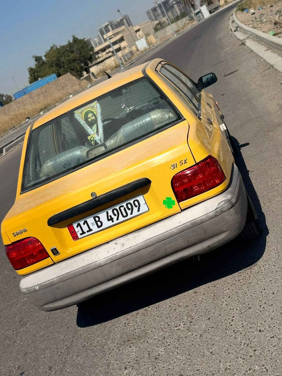 السلام عليكم سايبا للبيع مديل 2012 السياره بلاديه وحلوه ماشالله احلا من الصور مكينه وكير كفاله السياره كامله مكمله لا ضربه ولا تبديل ولا صبغ كفااااله بيه تخم تاير جديد صدر امامي خلفي+دبلات و لويات جدد قاعده فيتبم جديده بلاكات نوزلات جدد دوشمه جديده+تغليف لايلون اصلي الثخين شاشه السياره كهربائيات كلها شغاله أرقام انكليزي هزه جديده بسمي تخويل مباشر. المكان بغداد العامريه... السعر ٣٤ وبيه مجال بسيط حك جيتك... الرقم ***********📞📞📞
