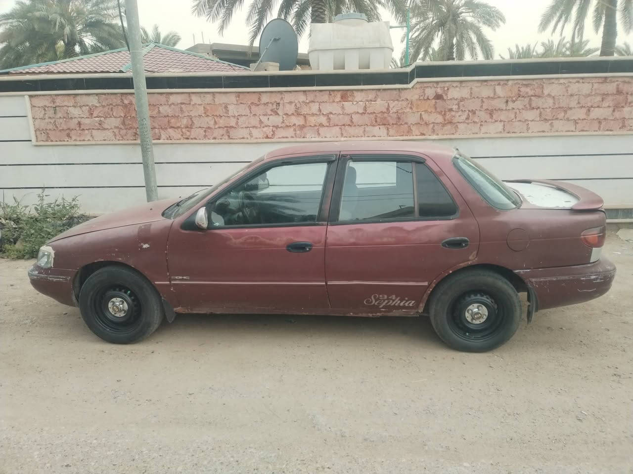 سلام عليكم سياره للبيع 94 بغداد مكينه مسكر كير عادي تبريد شغال ل سياره جاهزه تخم تاير كهرباءيات ما بيها أي نقص
***********
***********
