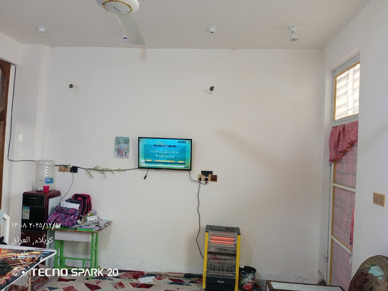 للبيع بيت سكني – مساحة 100 م²سند25.
📍 العنوان: عنانة، مقابل منفذ عنانة – مجمع المصطفى.
📐 التصنيف: زراعي (25).
🏗 البناء: جديد 2025.

#مواصفات_البيت:
١.غرفة نوم
٢.هول كبير
٣.مطبخ خارجي
٤.مجمع صحيات
٥.طارمة

📞 السعر: 35 – بي مجال.
بيع مستعجل. 
للجادين فقط، يرجى التواصل للاستفسار والمعاينة. الرقم» ***********
