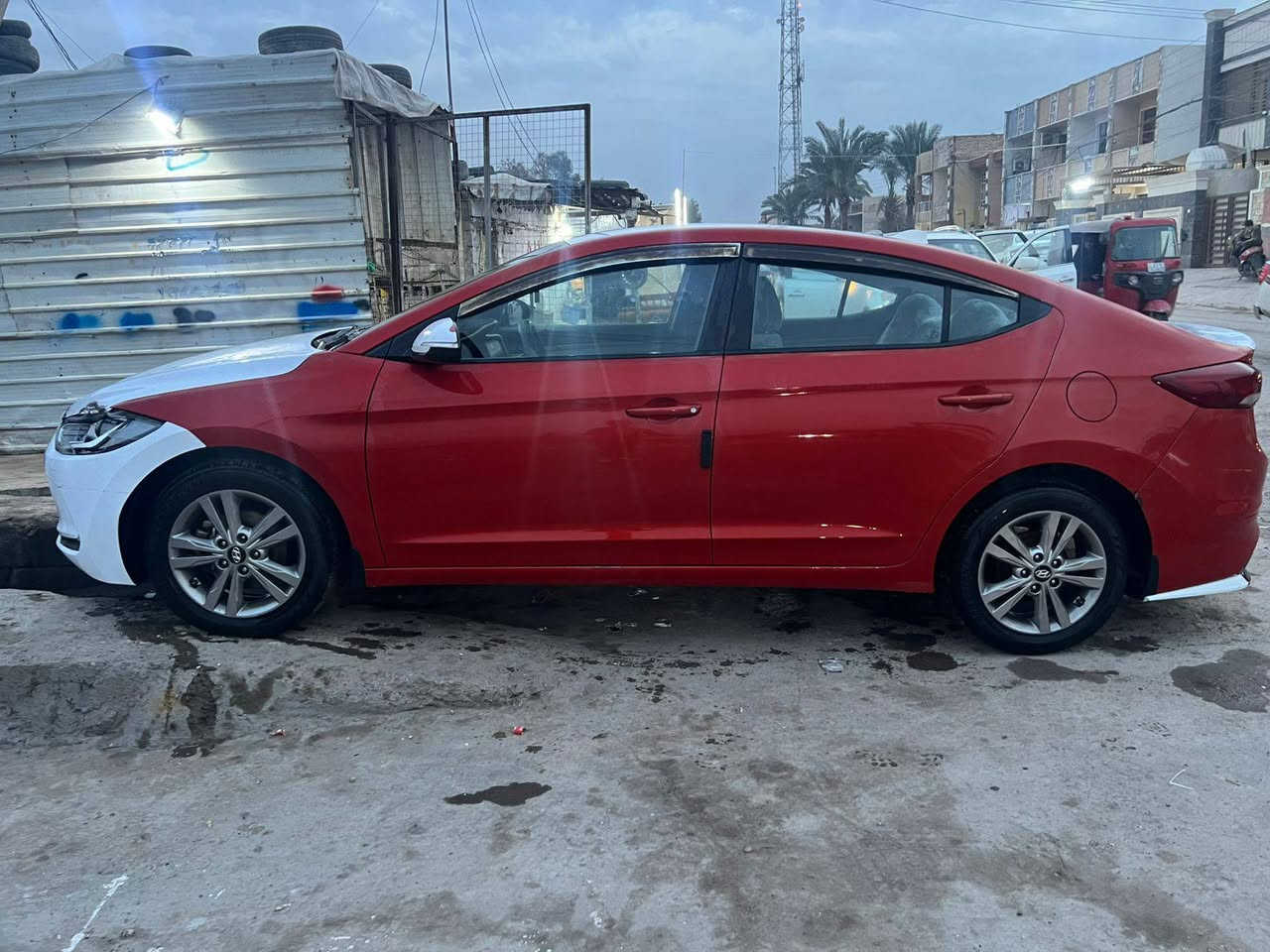 النترا2017خليجي مكفوله من الحادث ومن الصبغ بيها جرادقليل رقم بغداد بسمي السونارمرفق بلمنشور السعر125وببهامجال العنوان بغداد الراشديه رقم صاحب السياره ***********
