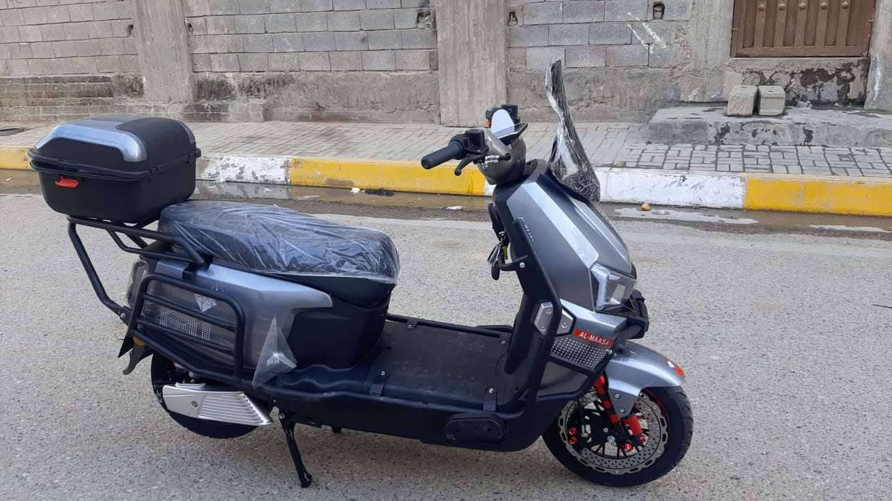 ماطور شحن الصاعقه مستخدم شهرين بعده جديد
السرعه/ 120
التفويله تمشيك/70 كيلو
6 بطاريات دبل كرافين مسطره
ملف 3800 واط 
مع خوذه وجنطه 
ومفتاح وبصمه وكرت 
لماطور بعده جديد 
عنوان اربيل مناره
السعر مليون 300


**إذا كنت صاحب هذا الإعلان وتريد حذفه لأي سبب، رجاءا أرسل رسالة إلى الدعم الفني**