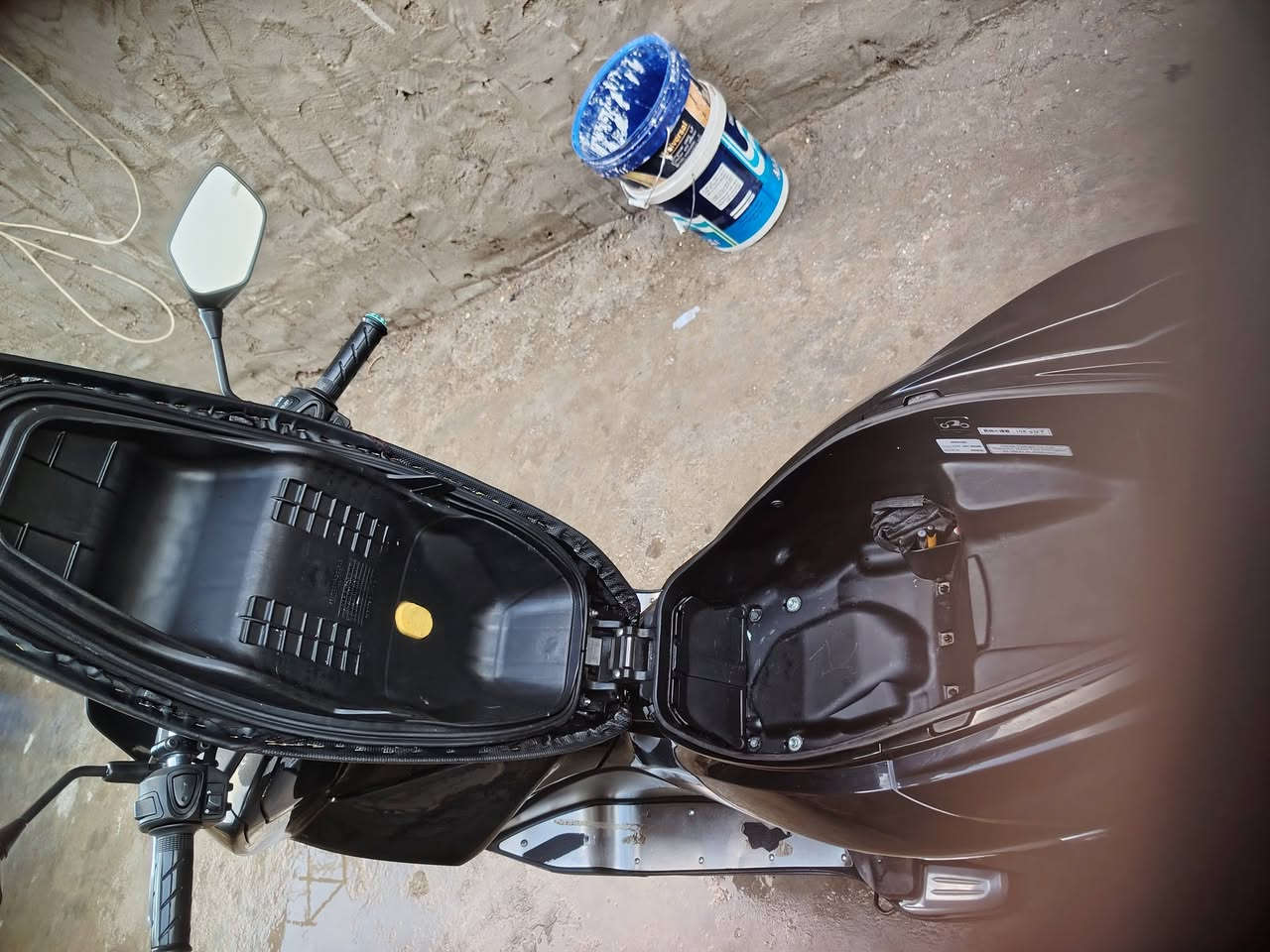 السلام عليكم دراجه بي سي اكس مال رمبه صاله اربع اشهر نزلته من الرمبه مكفوله كفاله عامه ياباني أصلي  *********** بغداد مدينة الصدر
