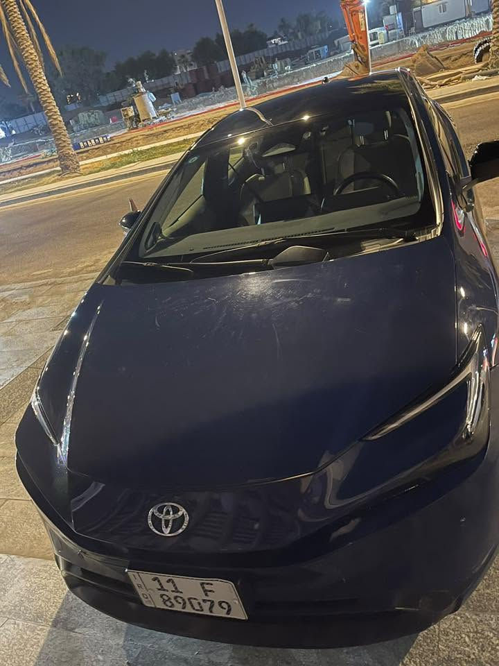 سلام عليكم Toyota بريوس 2024 فول لمتد محرك 2000 مع هايبرد عزم قوي جدا مواصفاتها كشن السائق كهرباء خزن ميموري تدفئة تبريد كشنات مرأة وسطية شاشة خمس كاميرات مع إمكانية تنظيف الكاميرات الخلفية بال زراق سماعات ماركه شحن وايرللس تايرات تو سايز حجم 19 لا ات زنون لد خلفي امامي بانوراما فول تحكم ستيرن مانع انزلاق اوتو  Hold أربعة أنظمة قيادة جنطة كهرباء تبريد بلادي ثلج تحديد مسار مانع تصادم خلفي امامي جانبي حساسات 360 قيادة ذاتية Auto Park يعني تطبق روحها والكثير من المواصفات للبيع أو المراوس حادثها جوانب والرقم الشاصي في الصور مكانها اليرموك 

***********
