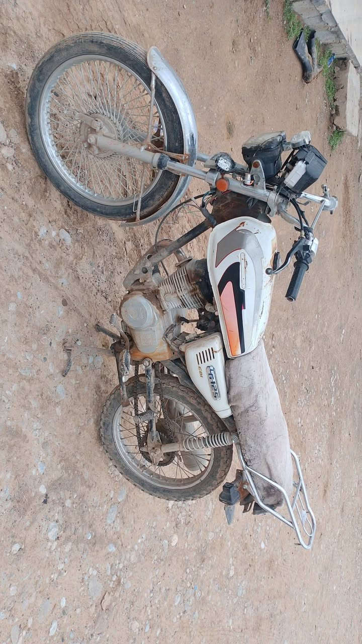 ماطور ايراني اربعه كير محرك درجه اوله عزم نار بدون كهربايات مكان قوشتبه السعر 175بي مجال


**إذا كنت صاحب هذا الإعلان وتريد حذفه لأي سبب، رجاءا أرسل رسالة إلى الدعم الفني**