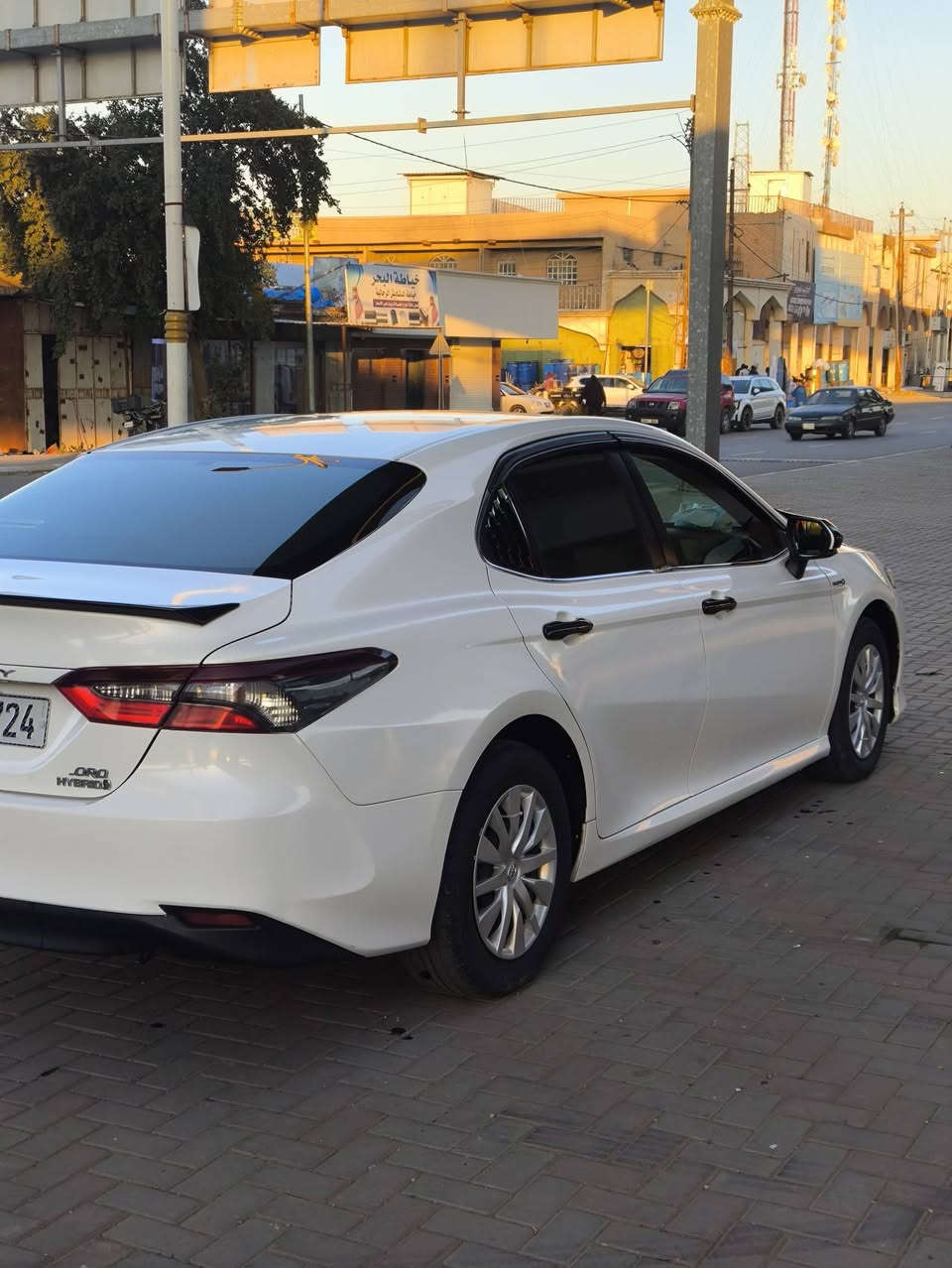 السلام عليكم  . كامري  تكسي  دبي  هايبرد  خليجي . (اصل ) موديل 2023 السيارة  جاهزه  بطارية  كير محرك كله شرط بيها حادث طخه من كدام بنيد  سياره صبغ عام  تغير لون فقط  بدون معجون سياره كلش  جديدة  السعر (١٥٣$)  تكريت
*********** نمير
