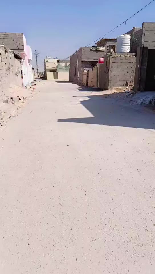 مستعجل عله بيعته سعر ٤٠قفله لأعماله ولا غير شي هوه وكيزر وبنكات والكهرباء كله *********** شارع سيد عوده الحميديه
