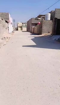 مستعجل عله بيعته سعر ٤٠قفله لأعماله ولا غير شي هوه وكيزر وبنكات والكهر...