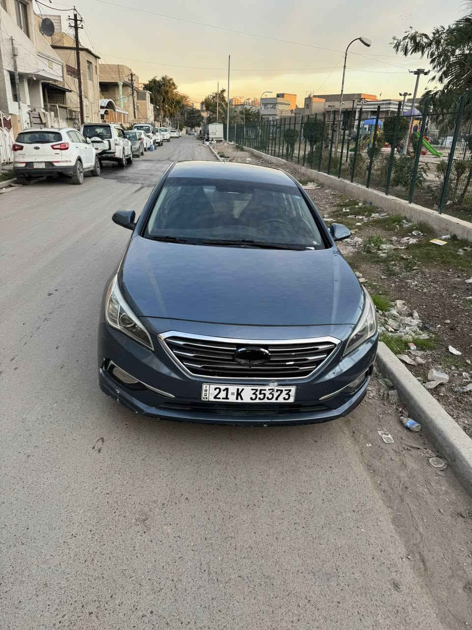 السلام عليكم سوناتا ٢٠١٧للبيع حادث دعاميه فقط وبل عراق صار بيها بارد بل جاملغ الخلفي  
المواصفات 
شاشه 
كامره
تحكم استيرن 
٣وضعيات قياده 
السعر١٣٥. بيها مجال قليل 
مكاني بغداد الطوبجي 
***********
