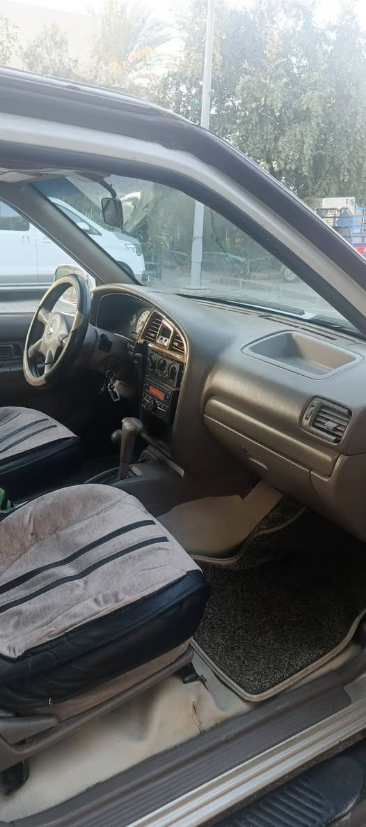 نيسان بافندر 2003 محرك 3500 ستة سلندر السعر 80ورقة مكان السيارة كوت الرقم ***********
