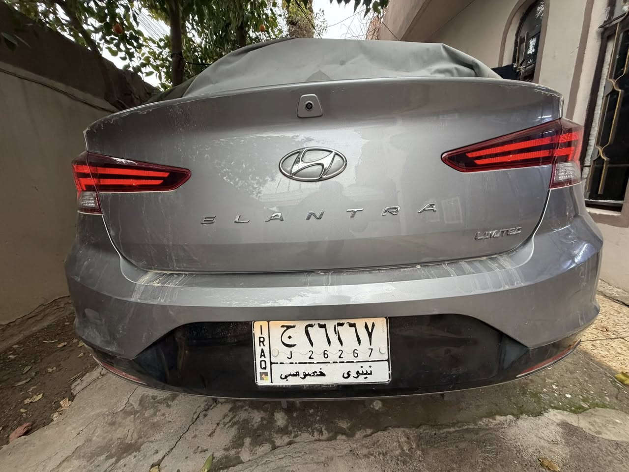 بسم الله الرحمن الرحيم
النترا 2020 وارد امريكي 
فول مواصفات عدا كشن جلد
ماشيه 23 الف ميل
الضرر دعاميه اماميه مصبوغه فقط 
السعر مناسب 
مكان السياره موصل الجانب الايسر 
التواصل الاتصال
***********
