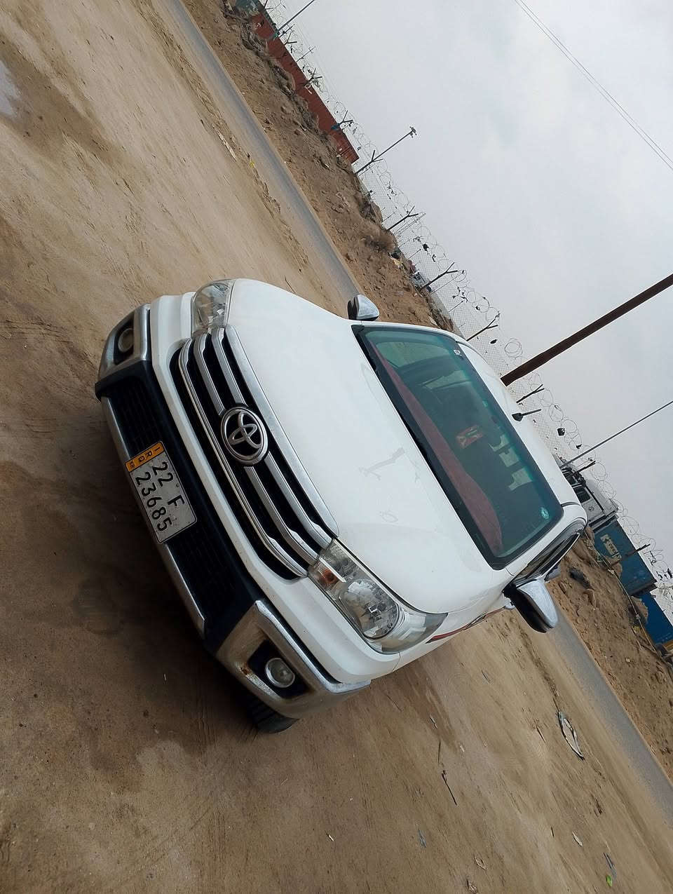 سلام عليكم فلاونزه 2023 رقم أربيل ماشيه 100الف ساس  سعر 280بيها مجال مكان بصره سفوان***********
