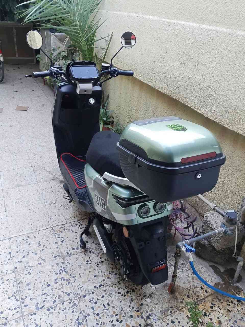 ماطور شحن للبيع 318 6بطاريات 4سرع مثبت سرعه
دبل اشارة + نشرات +لايت عالي ناصي سرعة 99 ماطور نضيف مال بيت جوزة قاطع دورة اسويجات 2 بصمات 2 ابريك دسك اماني خلفي تيارات جوبلس ماطور حيل نضيف 
*********** كورك بي واتس
*********** اسيا بي وتس
مكاني الموصل الايسر حي سومر
السعر 610 او بي مجال بصيط
