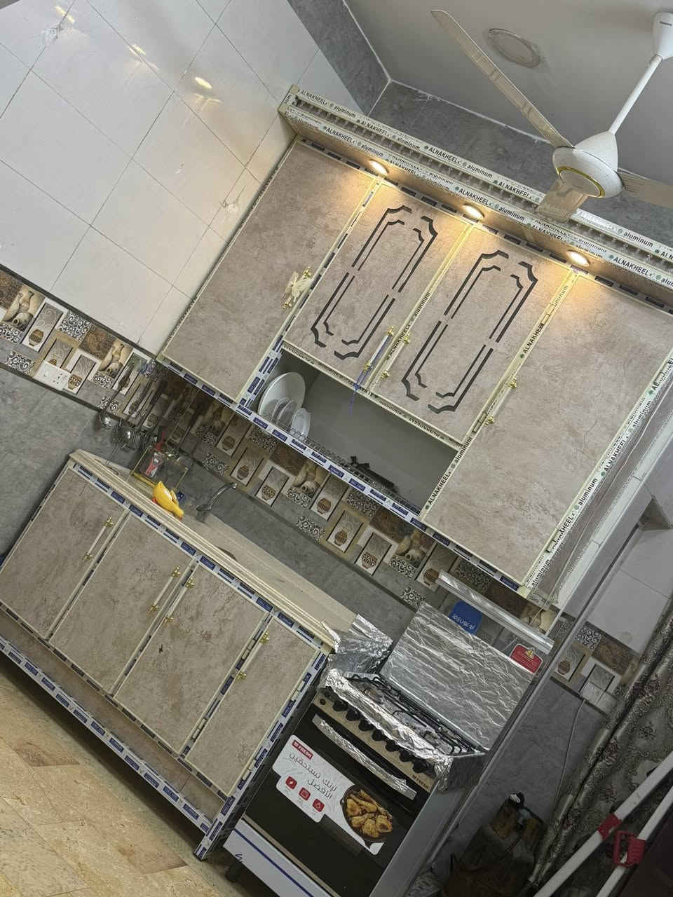 للبيع كاونتر صار شهرين امفصلي ٨٠٠اريده  ٦٥٠تكمه درجه أولى قياسه مترين ورتفاع مترتين و ٢٠لو ٤٠ سنك متر ونص عنوان سيديه


**إذا كنت صاحب هذا الإعلان وتريد حذفه لأي سبب، رجاءا أرسل رسالة إلى الدعم الفني**