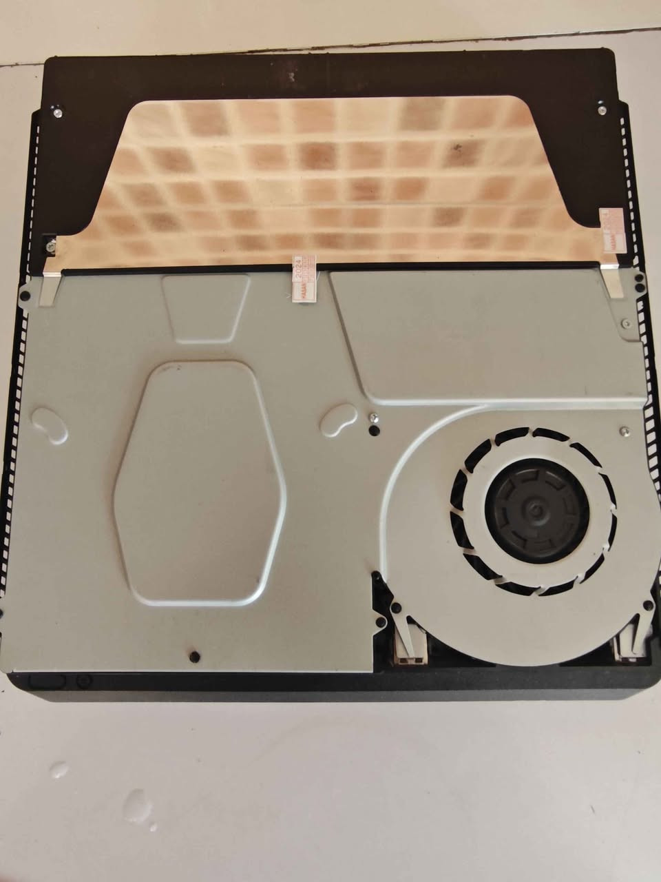 بلايستيشن فور 4 بحالة ممتازة
🔹 نظيف وما بي أي عطل
🔹 يشتغل 100% بدون مشاكل
🔹 وياه كيبلات كاملة
🔹 (جويستك 2)
🔹 (مهكر قرص مع العاب)
هارد 500g
السعر 260 قابل للتفاوض للجادين فقط
الموقع: (كركوك الحويجة) كركوك, العراق


**إذا كنت صاحب هذا الإعلان وتريد حذفه لأي سبب، رجاءا أرسل رسالة إلى الدعم الفني**