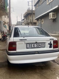 فكترا • ١٨٠٠ سي سي • موصل جانب ايمن