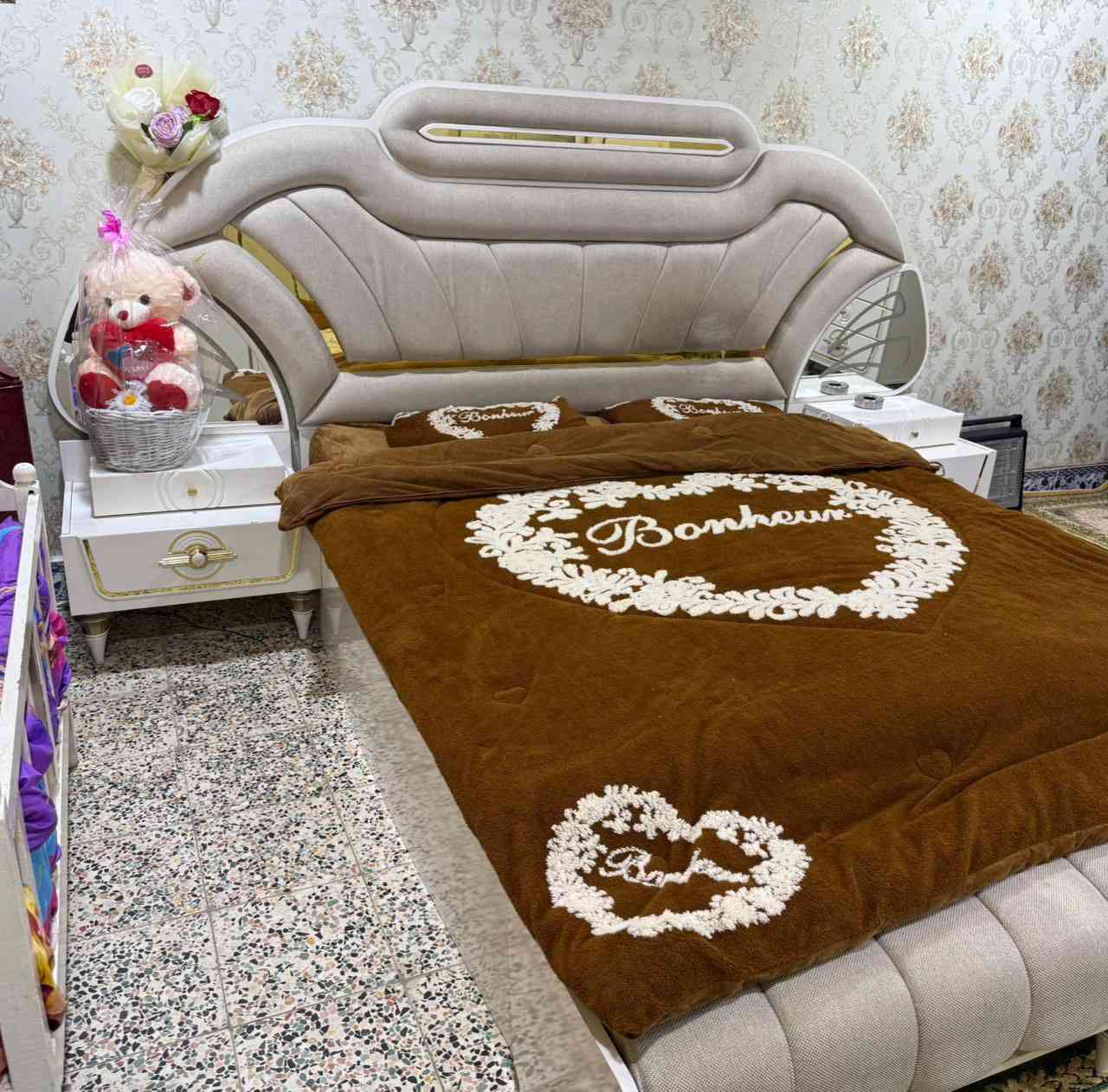 غرف للبيع نضافتها فوك ال95 مستعجل ع بيعتها مكان اسكان الموانئ السعر مليون وبيها مجال وهذه رقم راعيها *********** اتصل وتدلل
انه مكلف بالنشر
