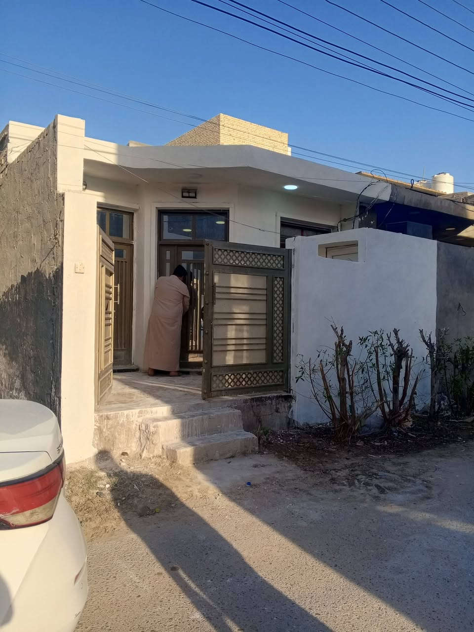 ✨ أدوّر على بيت مرتب وجاهز؟
🏡 بيت طابق واحد ما يتفوت – مناسب للجادين بالسكن
📍 الدورة / البوعيثة / مجمع السلطان
المساحة 100م

✔ 1 غرف نوم
✔ 2 حمّامات
✔ صالات واسعة
✔ خدمات كاملة وقريب من كل شي
📄 سند 25 طابو زراعي

📞 ***********
📩 راسلنا خاص للتفاصيل

#هاشتاك #دعم #مشاركات #تفاعل #لايك
