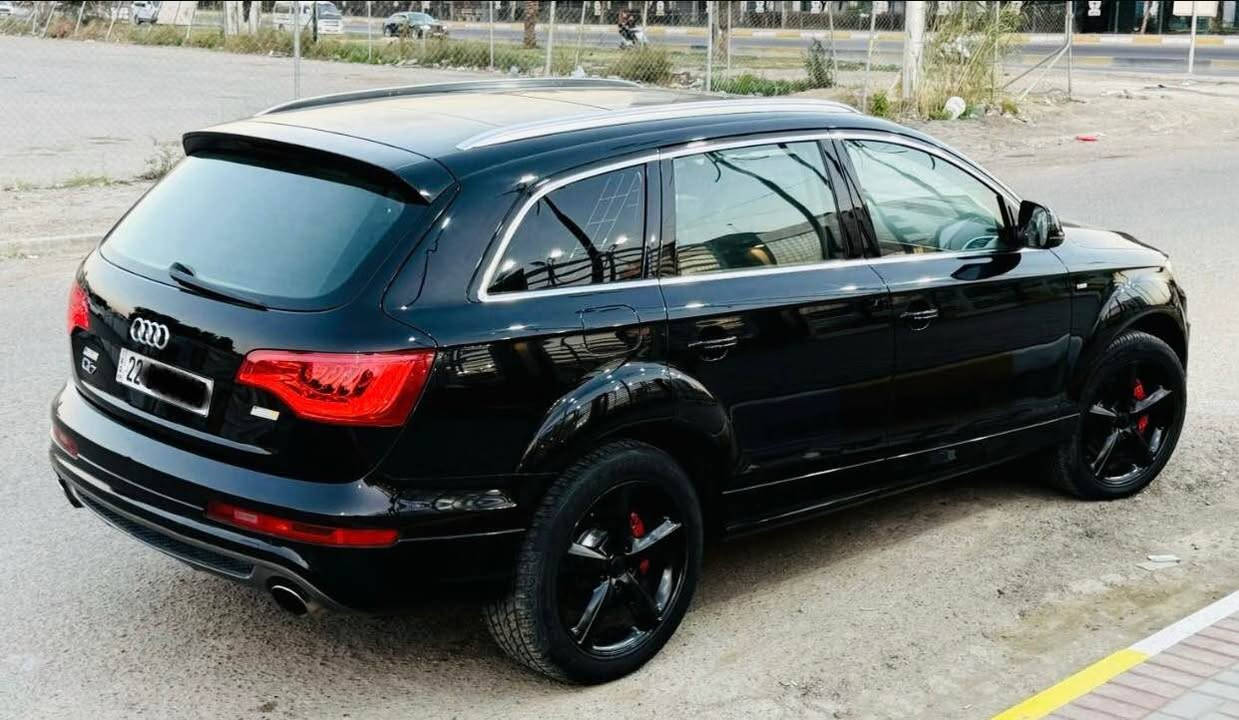 سلام عليكم رمضان كريم 
مراوس فقط 
اودي Q7 
موديل 2013 خليجية 
بيه صبغ 3 قطع 
فول مواصفات واحد ع واحد 
محرك 3000 سوبر 
ماشية 242 الف كيلو متر 
محرك كير اكسل حدادة صدر كله مكفول رقم اربيل جديد 
سعره 150 
الاتصال هذه رقمي واتساب 
*********** بغداد, العراق
